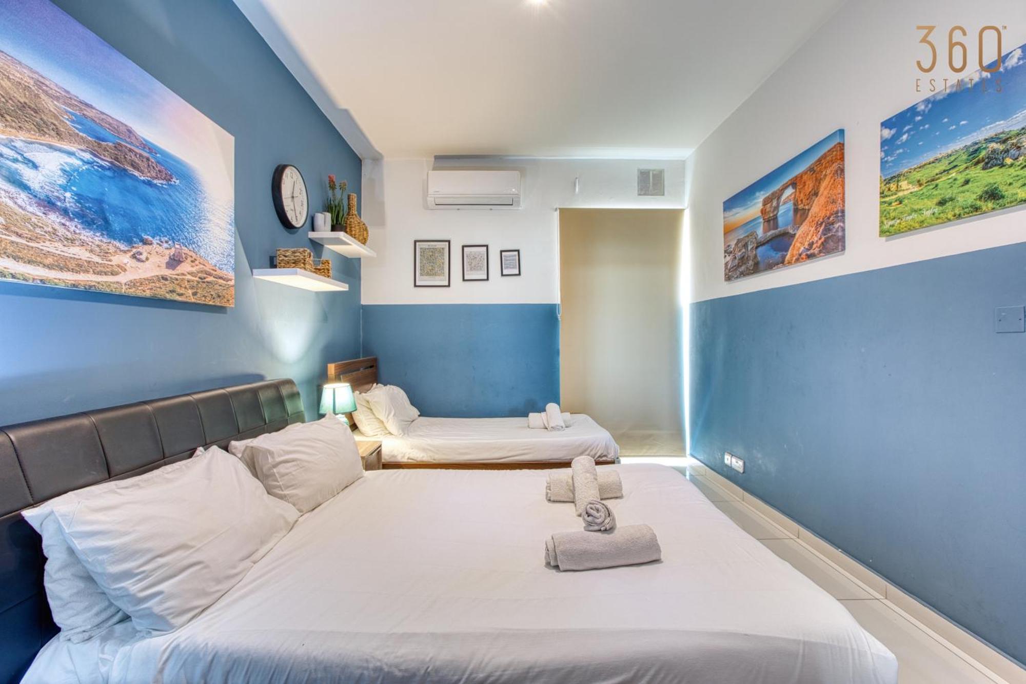 A Lovely 3 Bedroom, 3 Baths In The Centre Of By 360 Estates