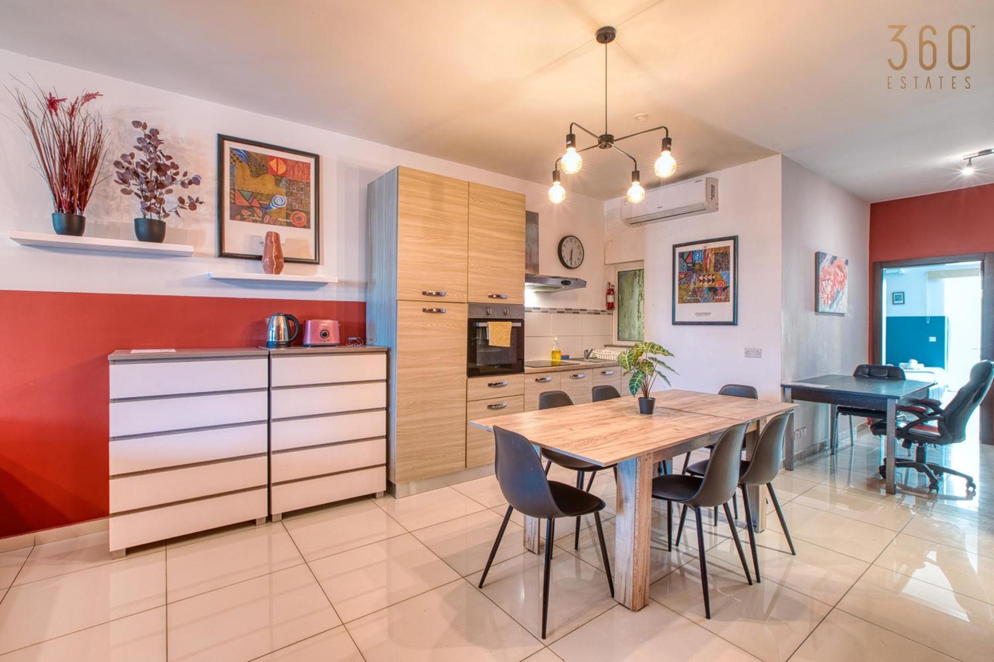 Apartment A Lovely 3 Bedroom, 3 Baths In The Centre Of By 360 Estates