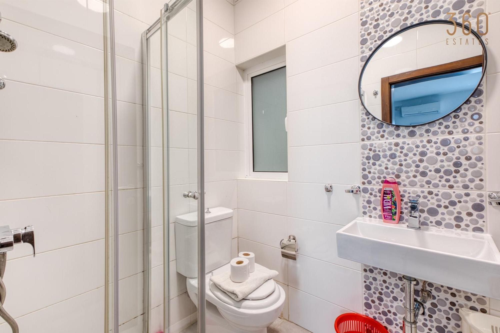 Apartment A Lovely 3 Bedroom, 3 Baths In The Centre Of By 360 Estates *
